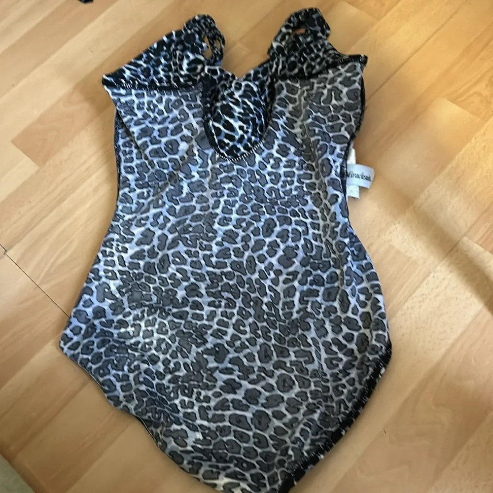 Miraclesuit - Picture 6 of 10